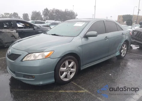 2008 Toyota Camry Se z USA, uszkodzony, nr VIN 4T1BE46K08U769348